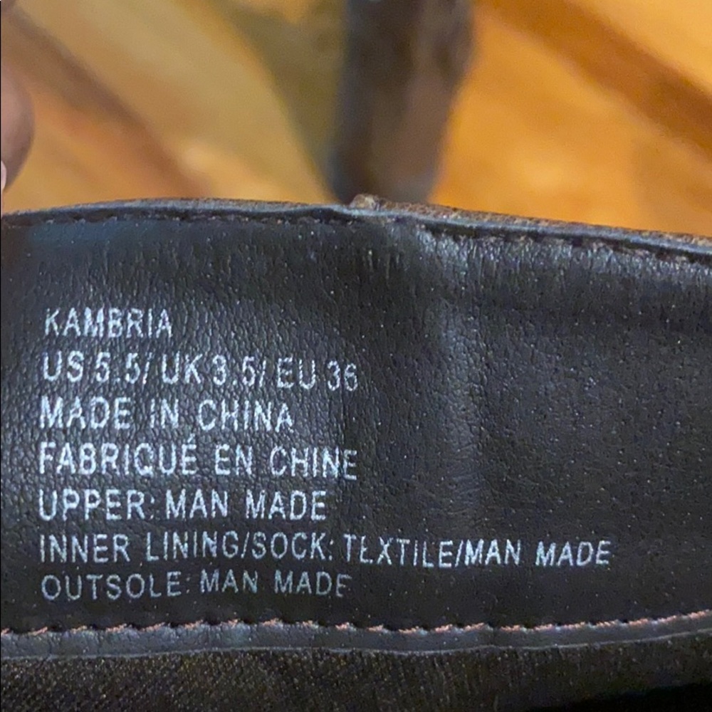brown boots - Picture 5 of 5
